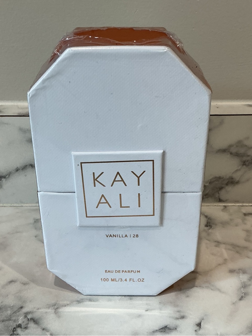 Kayali Vanilla 28 Eau de Parfum - White